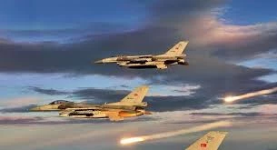 Αφηνίασαν οι Τούρκοι: Mε 56 παραβιάσεις στο Αιγαίο – 39 από CN-235 και 17 από ελικόπτερα